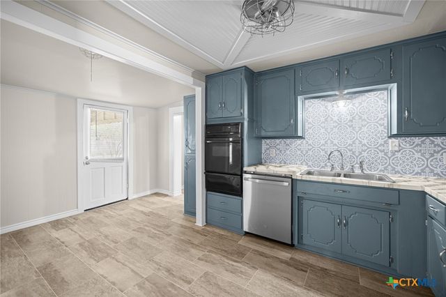 1117 Westview Drive, Gatesville, TX 76528