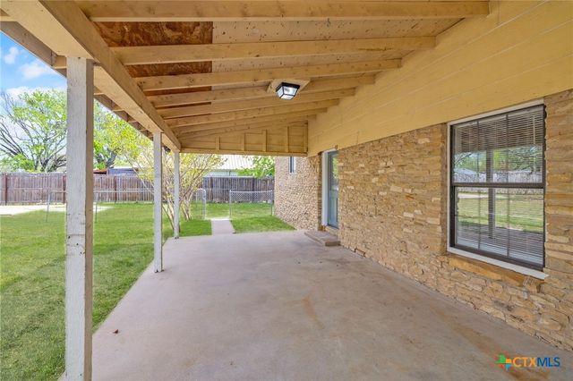 1117 Westview Drive, Gatesville, TX 76528