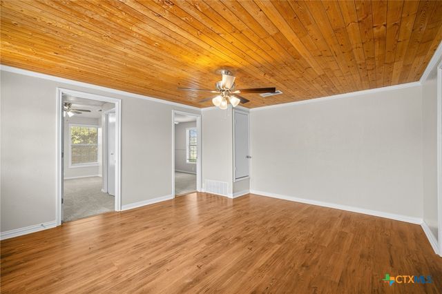 1117 Westview Drive, Gatesville, TX 76528