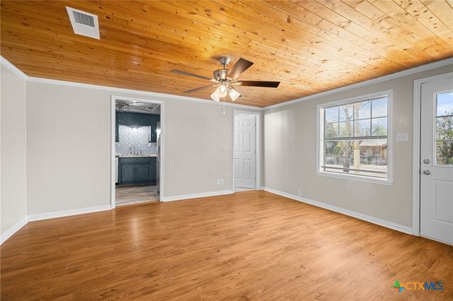 1117 Westview Drive, Gatesville, TX 76528