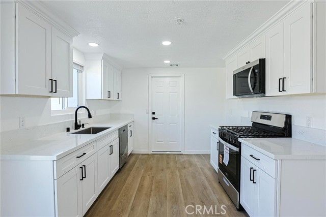 68190 Calle Blanco, Desert Hot Springs, CA 92240