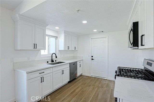 68190 Calle Blanco, Desert Hot Springs, CA 92240