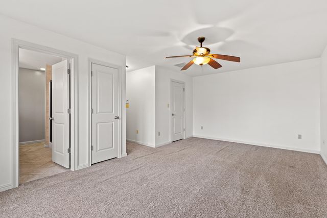 1025 Vineyard Way, Berea, KY 40403