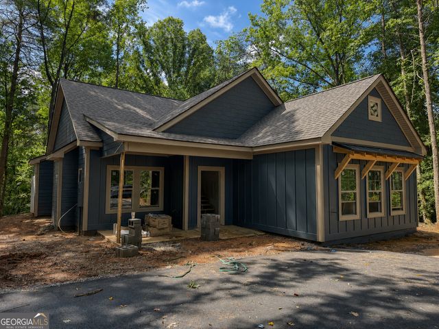 32 Tanvor Trail, Cleveland, GA 30528