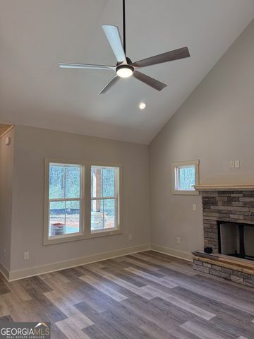 32 Tanvor Trail, Cleveland, GA 30528