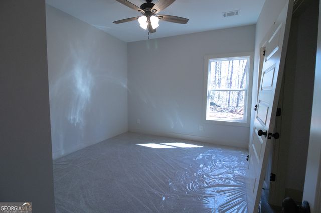 32 Tanvor Trail, Cleveland, GA 30528