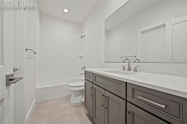 3474 Crest Hollow View, Colorado Springs, CO 80904
