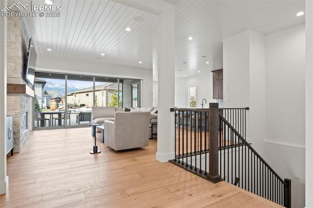 3474 Crest Hollow View, Colorado Springs, CO 80904