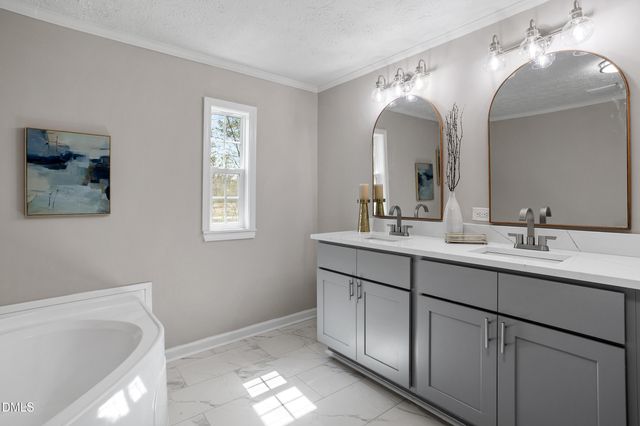 109 Loy Court, Fuquay Varina, NC 27526