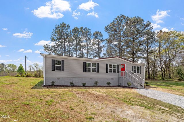 109 Loy Court, Fuquay Varina, NC 27526