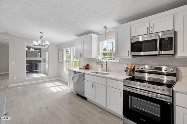 109 Loy Court, Fuquay Varina, NC 27526