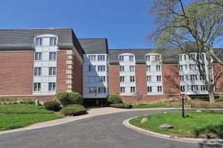 175 Lake Boulevard 318, Buffalo Grove, IL 60089