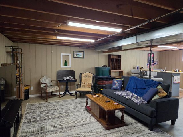 1200 AILES Avenue, Lake City Boro, PA 16423
