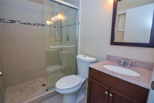 18813 Cloud Lake Circle, Boca Raton, FL 33496