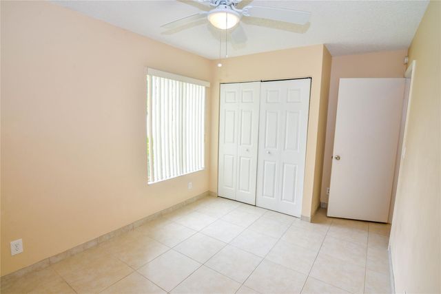 18813 Cloud Lake Circle, Boca Raton, FL 33496