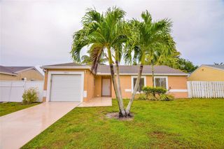 18813 Cloud Lake Circle, Boca Raton, FL 33496