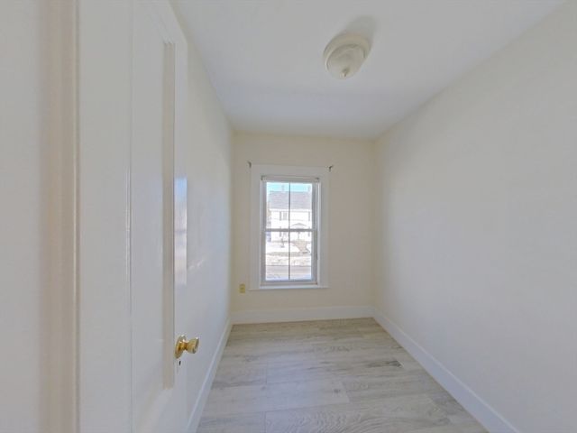 48 Swanton St 48, Winchester, MA 01890