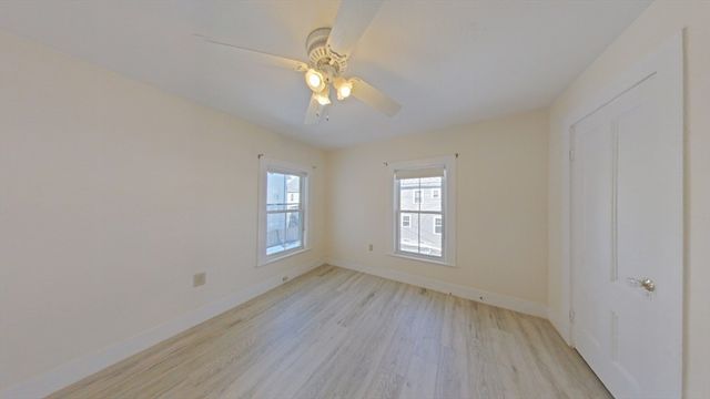 48 Swanton St 48, Winchester, MA 01890