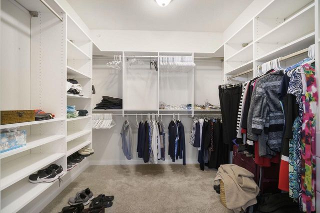 4417 Creekside PASS, Brookfield, WI 53005