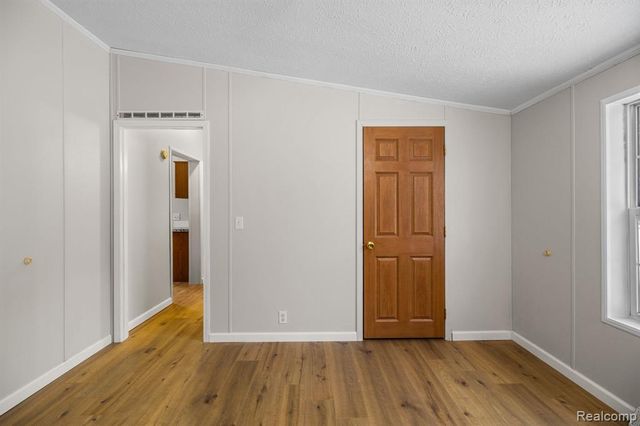 2836 Lone Pine Road, Gaylord, MI 49735