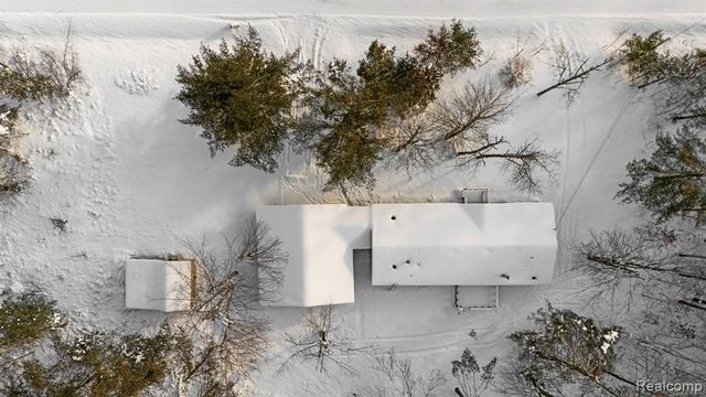 2836 Lone Pine Road, Gaylord, MI 49735