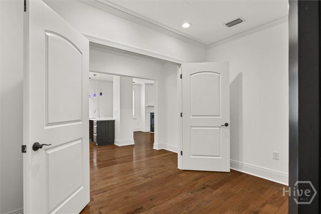 5 Whitaker Street 301, Savannah, GA 31401