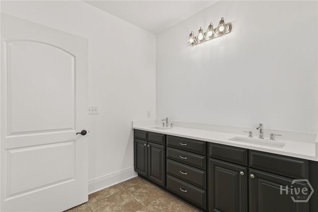 5 Whitaker Street 301, Savannah, GA 31401