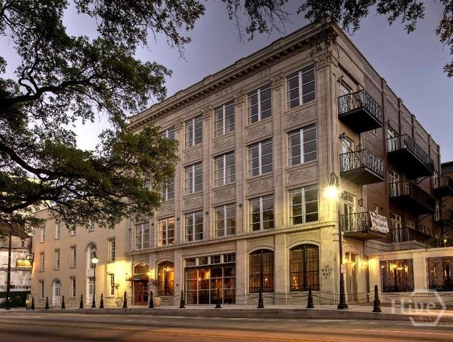 5 Whitaker Street 301, Savannah, GA 31401