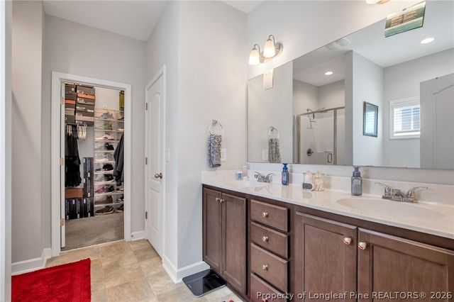 3770 Glencourse Way, Fayetteville, NC 28311
