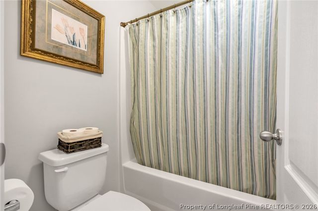 3770 Glencourse Way, Fayetteville, NC 28311