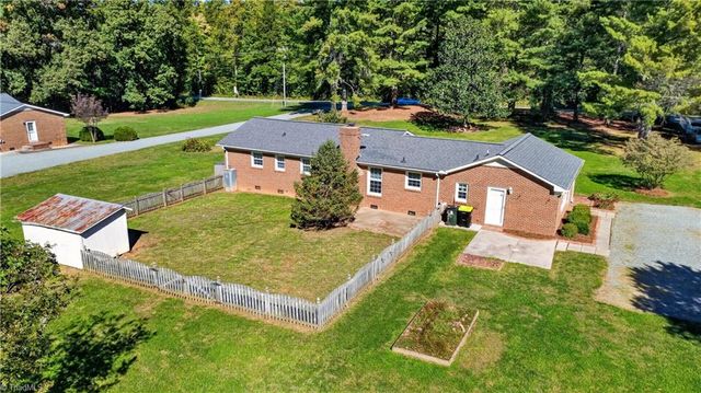 3612 Southeast School Road, Greensboro, NC 27406