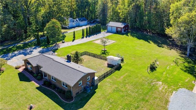 3612 Southeast School Road, Greensboro, NC 27406