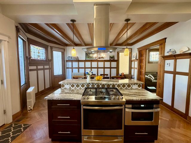 376 FAIRMOUNT AVE, Jc, Journal Square, NJ 07306