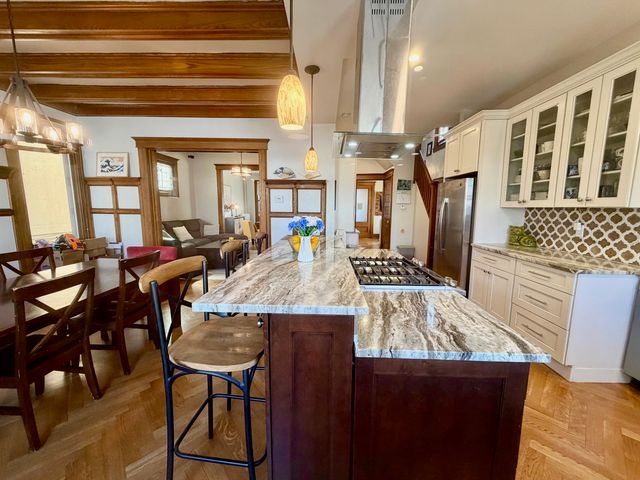 376 FAIRMOUNT AVE, Jc, Journal Square, NJ 07306