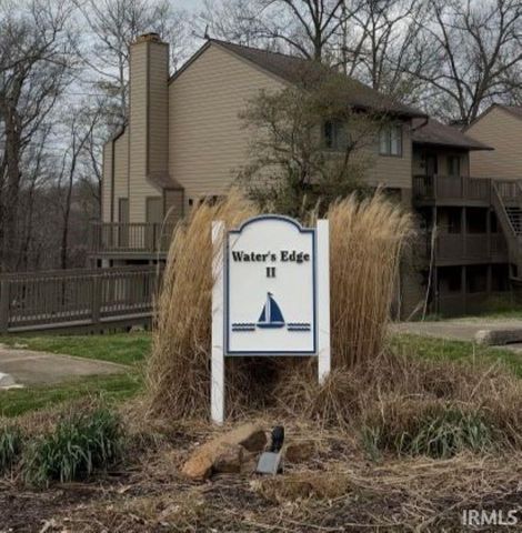 9640 S Lake Ridge Drive, Bloomington, IN 47401