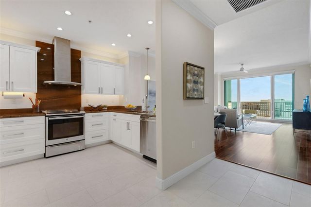 1771 RINGLING BOULEVARD 1205, Sarasota, FL 34236
