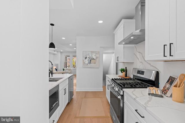 1210 KENNEDY ST NW, Washington, DC 20011