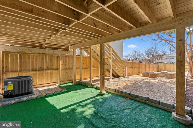 1210 KENNEDY ST NW, Washington, DC 20011