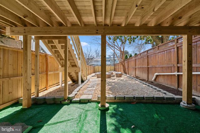 1210 KENNEDY ST NW, Washington, DC 20011