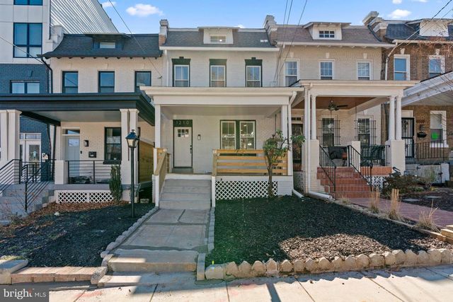 1210 KENNEDY ST NW, Washington, DC 20011