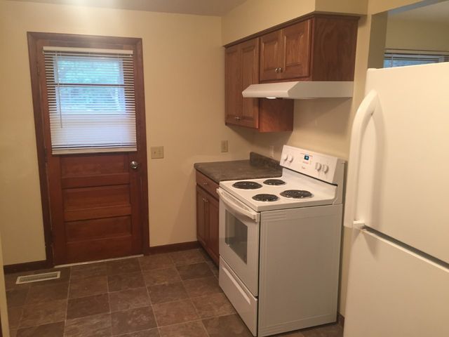 402 W Washington Street, Yorkville, IL 60560