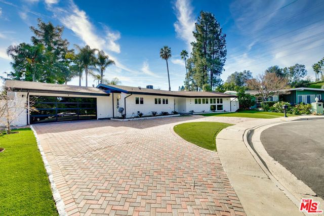 4506 El Abaca Place, Tarzana, CA 91356