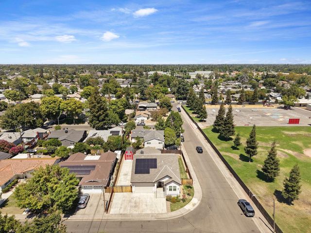 2603 Manzanita Ave, Stockton, CA 95207