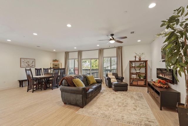 2603 Manzanita Ave, Stockton, CA 95207
