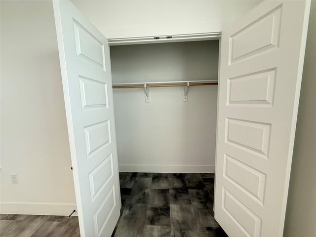 2520 Washington Ave B3, Houston, TX 77007