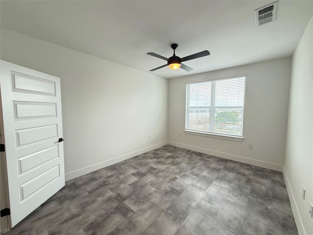 2520 Washington Ave B3, Houston, TX 77007