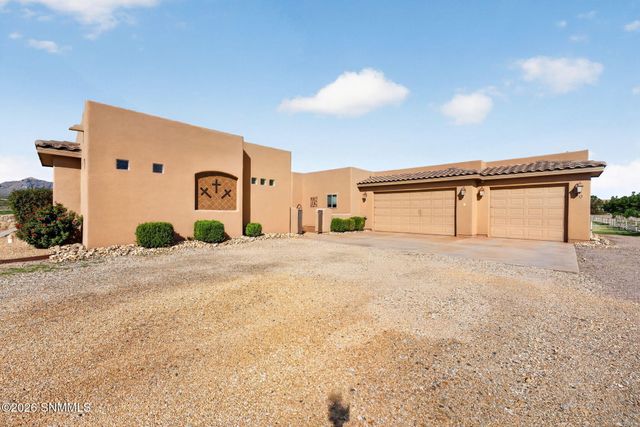 240 Providence Road, Las Cruces, NM 88007
