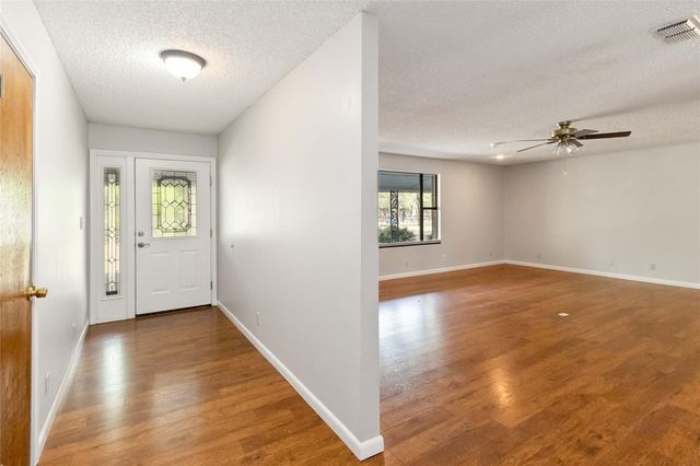 161 Shady Oaks LOOP, Cedar Creek, TX 78612