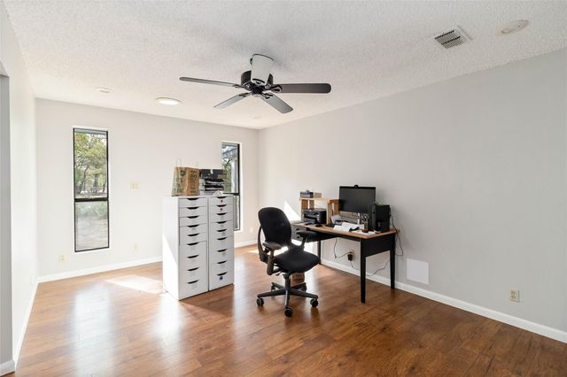 161 Shady Oaks LOOP, Cedar Creek, TX 78612