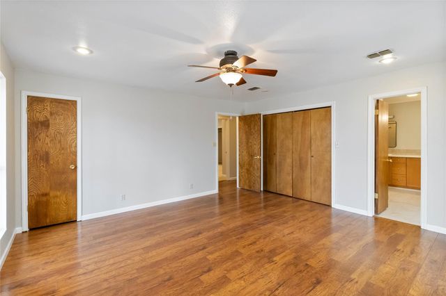 161 Shady Oaks LOOP, Cedar Creek, TX 78612